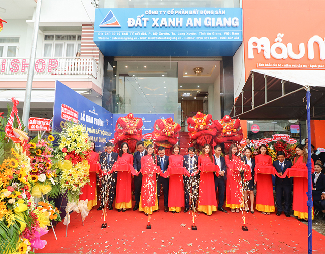 Vòi tắm thành bồn nóng lạnh TWT81049